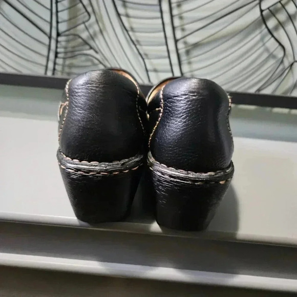 Born  Shoes | Paddock Pebble Black Leather Wedge Clogs Shoes - Picture 12 of 16